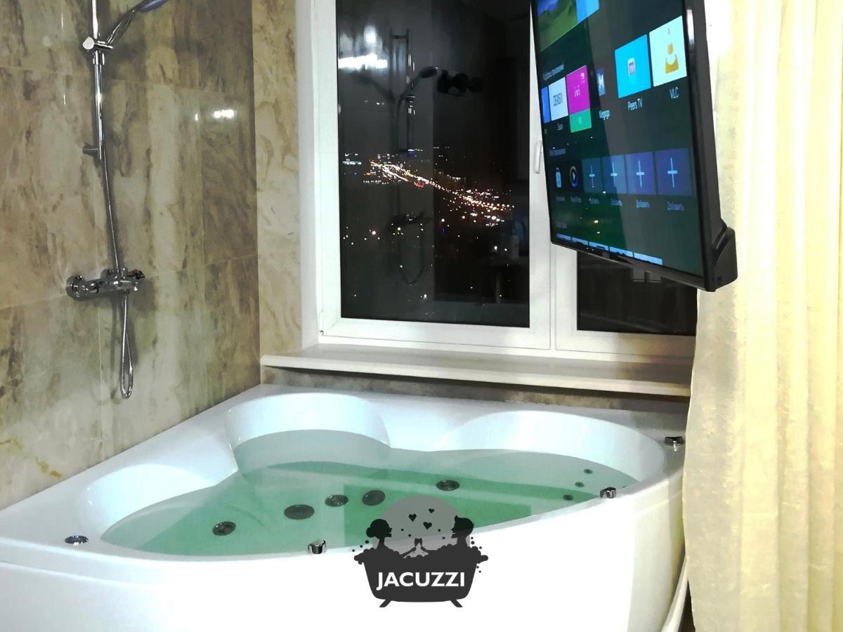 Jacuzzi New Loft Apartcomplex Kaskad, Минск - Центр Города Μινσκ Εξωτερικό φωτογραφία